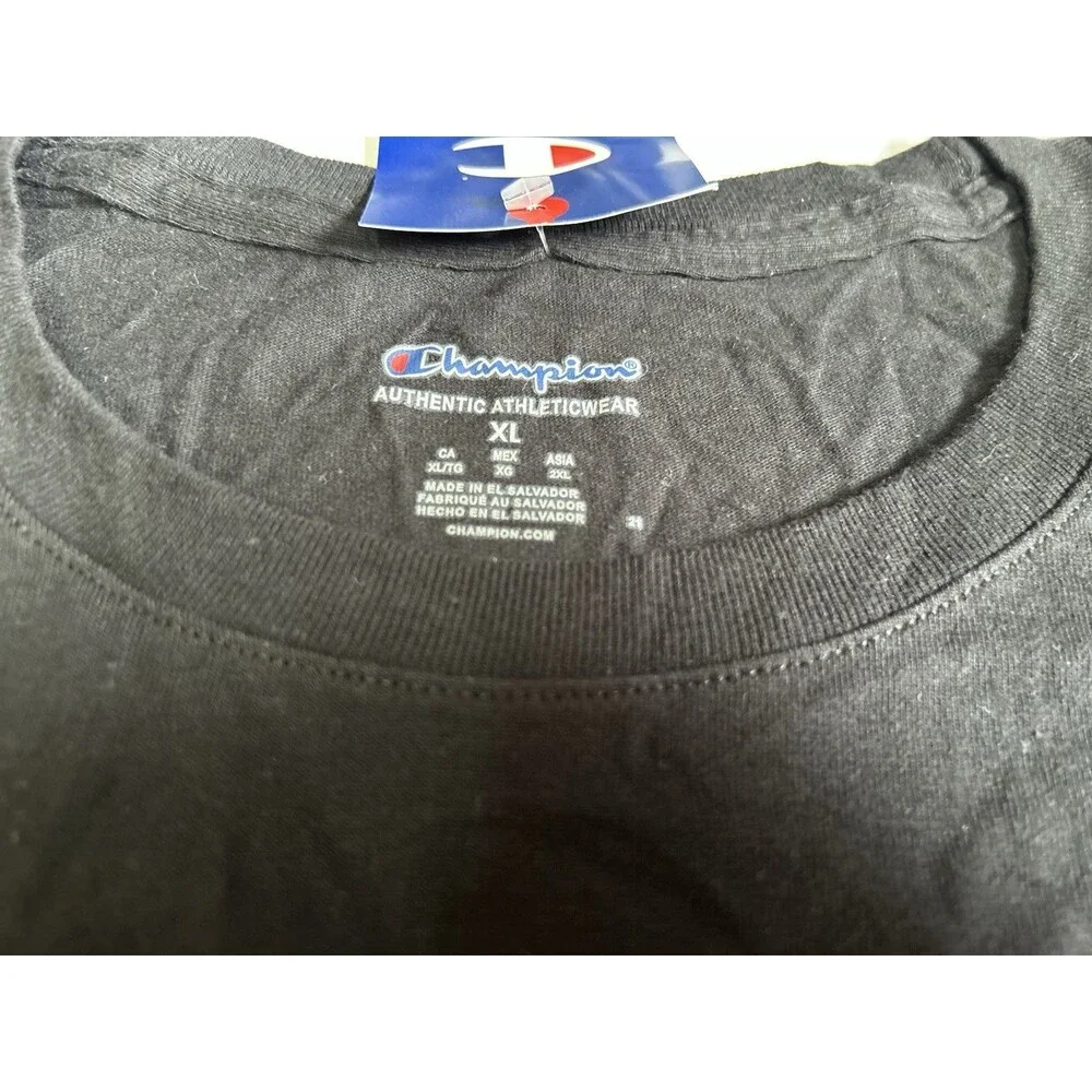 Champion XL TShirt - Picture 2 of 2